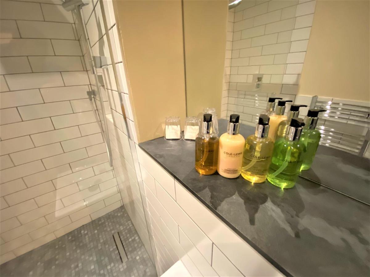The Scott At Claremont Serviced Apartments ลีดส์ ภายนอก รูปภาพ