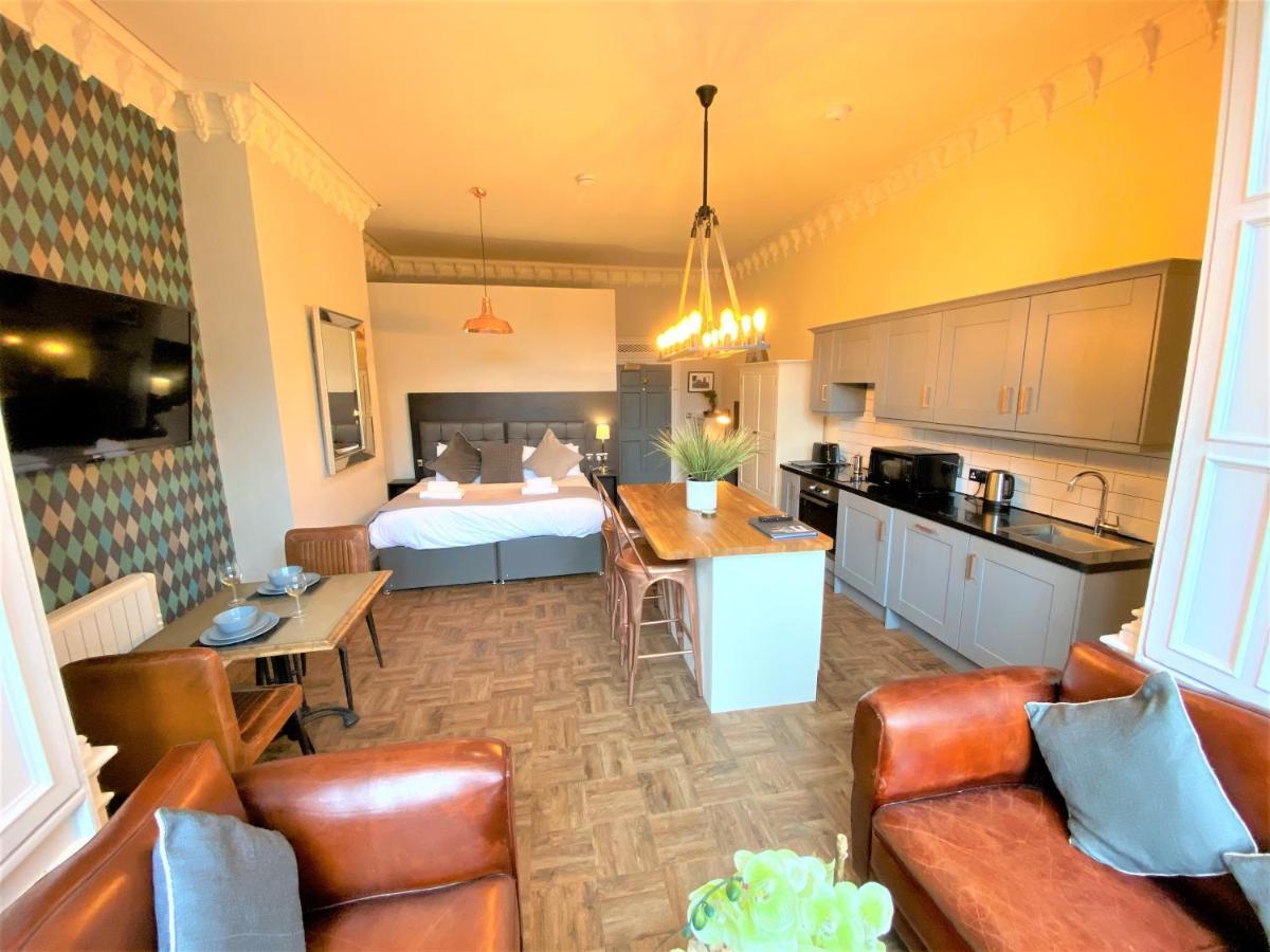 The Scott At Claremont Serviced Apartments ลีดส์ ภายนอก รูปภาพ
