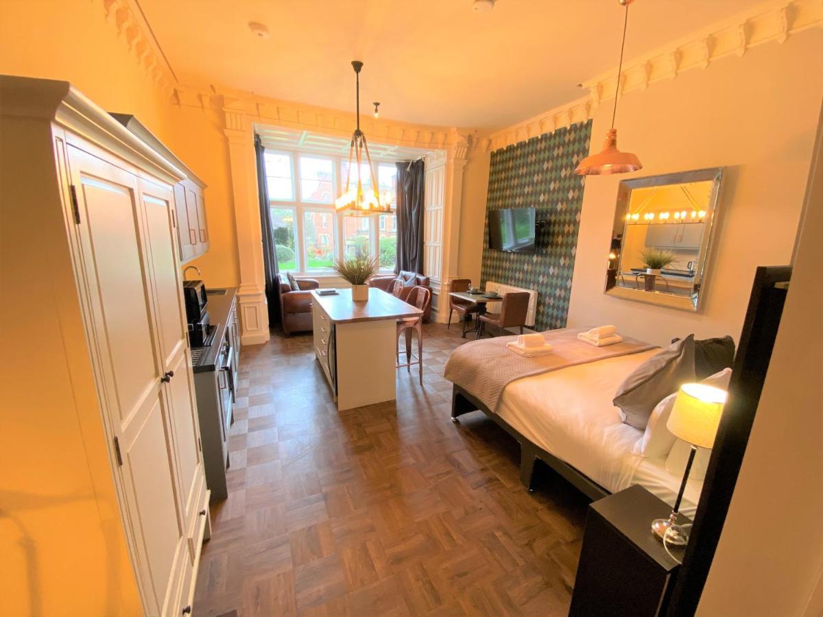 The Scott At Claremont Serviced Apartments ลีดส์ ภายนอก รูปภาพ